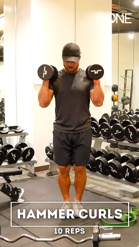 Hammer Curls - 2